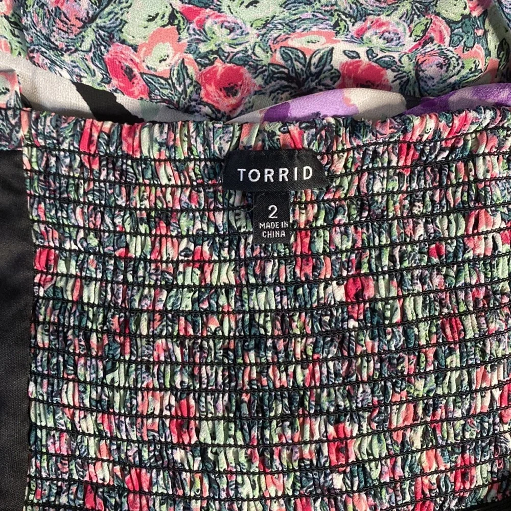 Torrid Floral Chiffon Tiered
Maxi Dress Sz 2X (18-20)
Cottagecore prairie - Picture 7 of 7